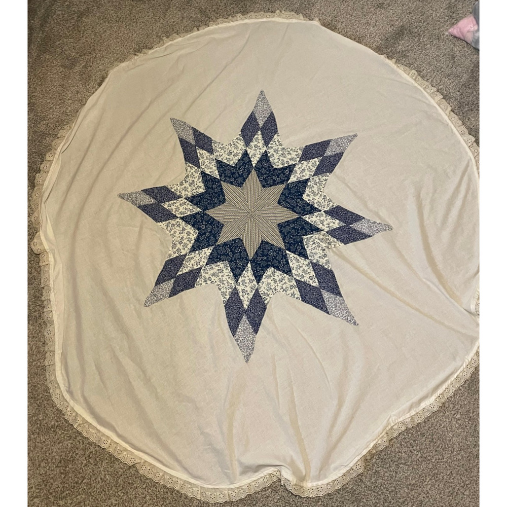 Vintage Handmade Round Tablecloth White Lone Star Patchwork Eyelet Lace Country